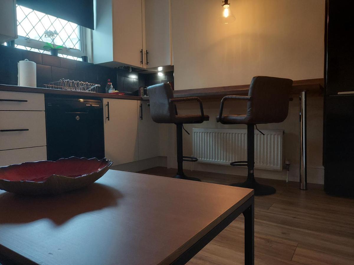 Cosy Central Canterbury - Modern Victorian エクステリア 写真