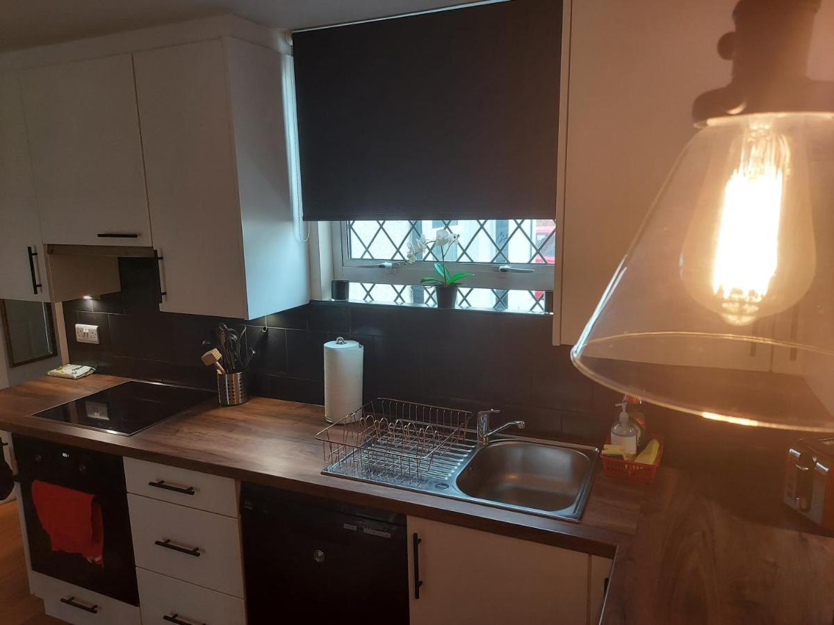 Cosy Central Canterbury - Modern Victorian エクステリア 写真